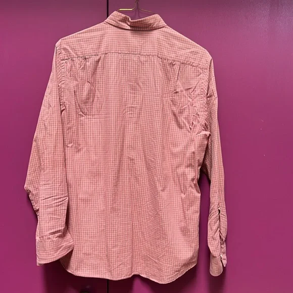 EUC J. Crew secret wash button-down shirt. - Picture 3 of 5